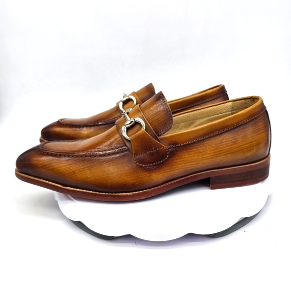 Carrucci Shoes Men 8.5 Burnished Cognac Calfskin Slip-On Loafers - Picture 1 of 12
